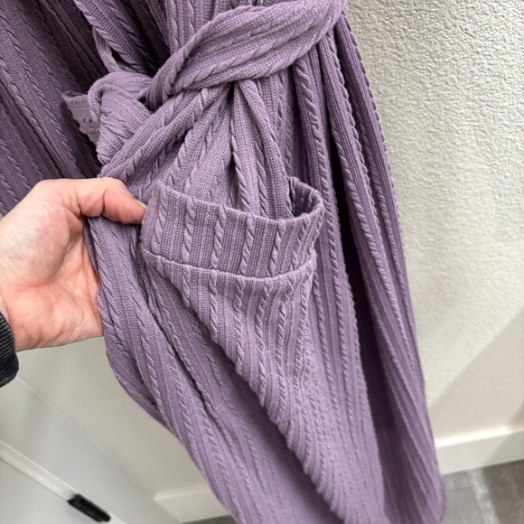 Women's Robe with Pockets • Small - Picture 7 of 9